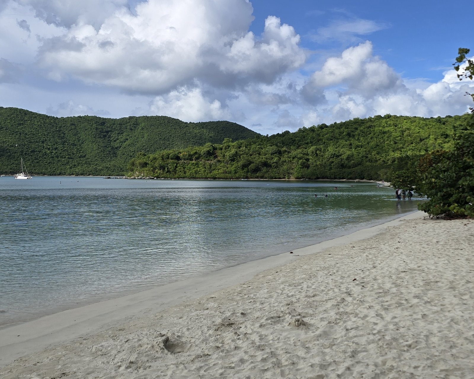 Maho Bay calm shallow water and sandy beach