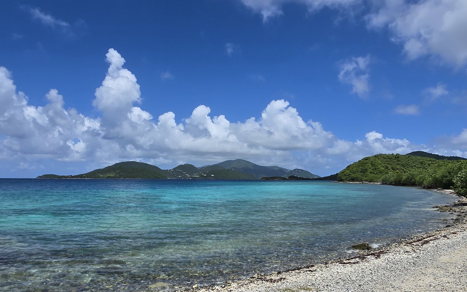Waterlemon Cay turquoise water with BVI in distance